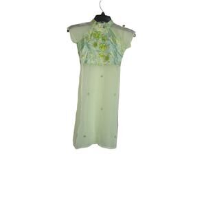 Long Phung green tunic